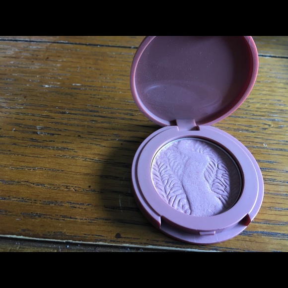 Tarte  blush - Picture 2 of 2